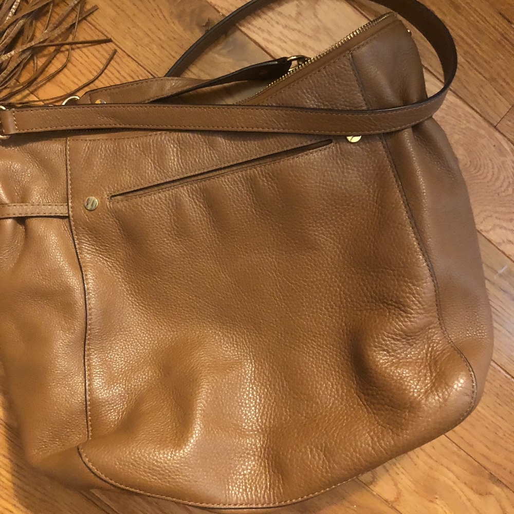 Michael Kors HandBag - Picture 3 of 3